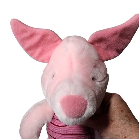 Disney Store Resorts Piglet Plush Pink Pig Winnie The Pooh Stuffed Animal Toy - Picture 1 of 7